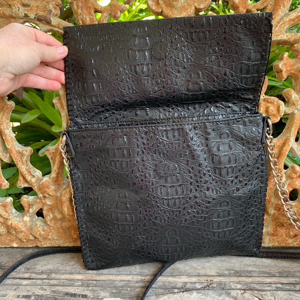 Chico’s Handbag 🌺 - Picture 3 of 15